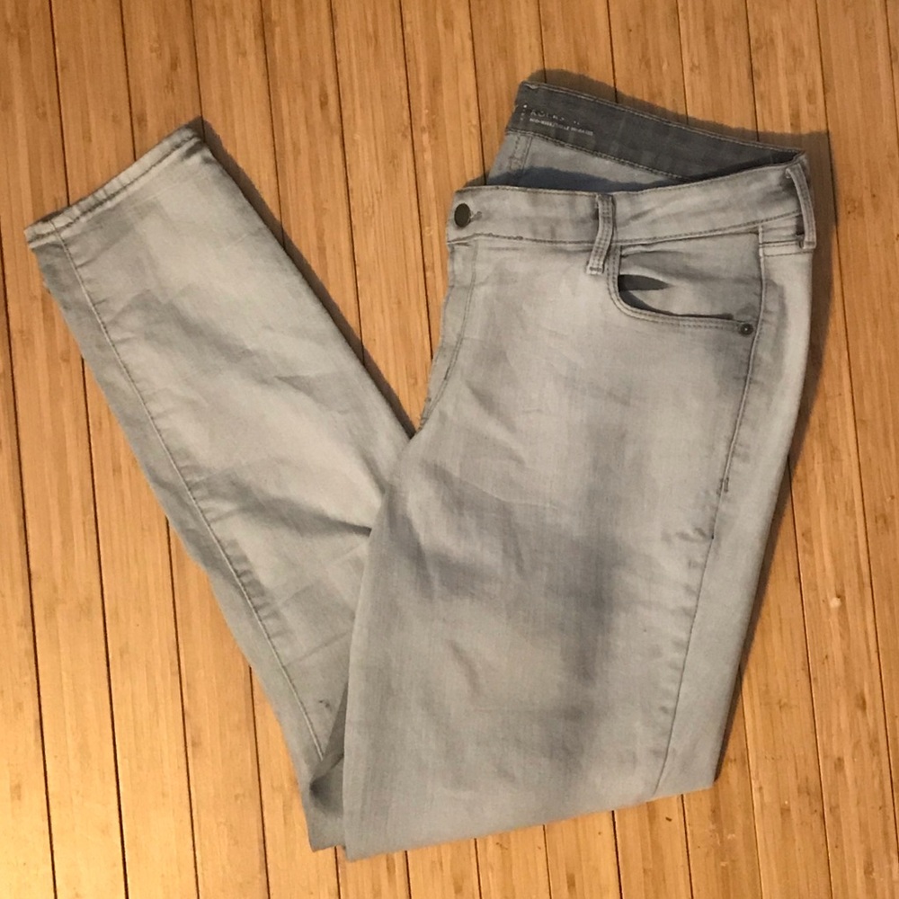 Old navy rock star super skinny jeans